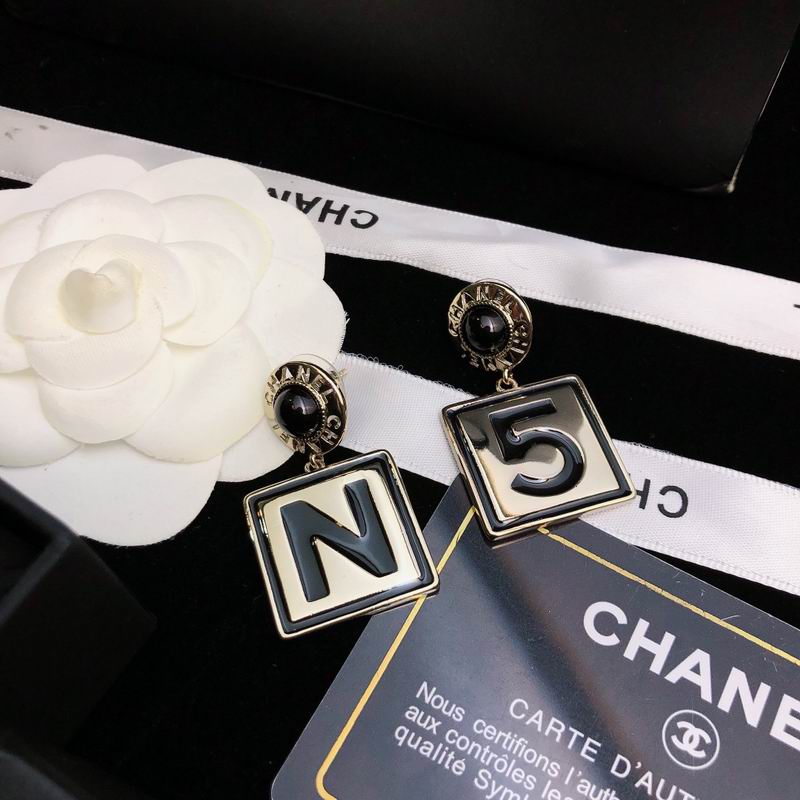 Chanel Earring 09yxs400